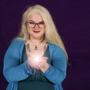 Mentor, Healer, And Program Leader For Highly Sensitive, Empathic Women, Jennifer Elizabeth Moore Hits 5 Amazon Best Seller Lists With First Book, “Empathic Mastery"