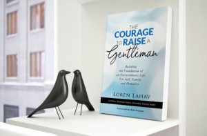 Loren Lahav Signs Publishing Deal with Author’s Publishing
