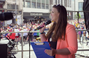 Meet the Southampton Marathon MC: Marketing Expert & Public Speaker Annelies James